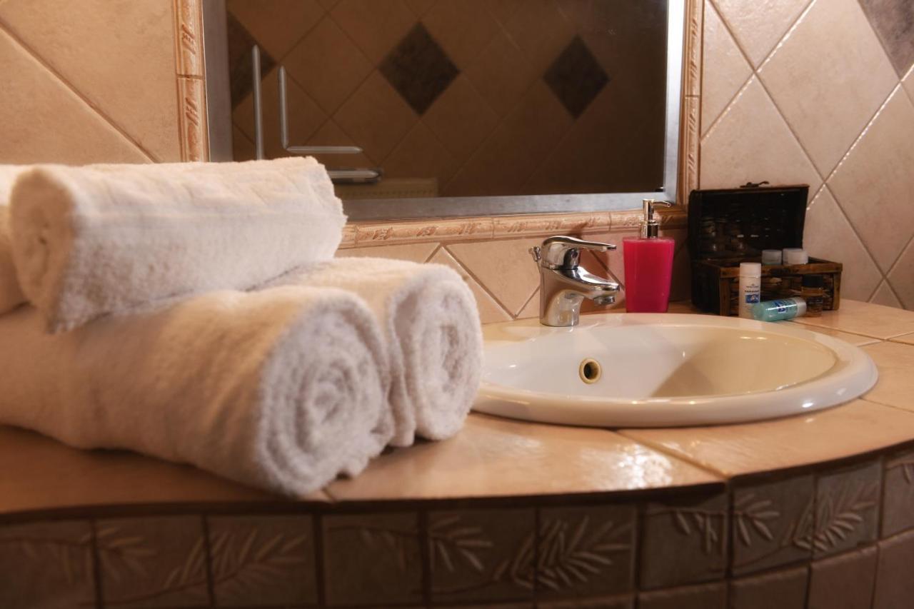 Hotel Epavlis Kato Poroia Ngoại thất bức ảnh
